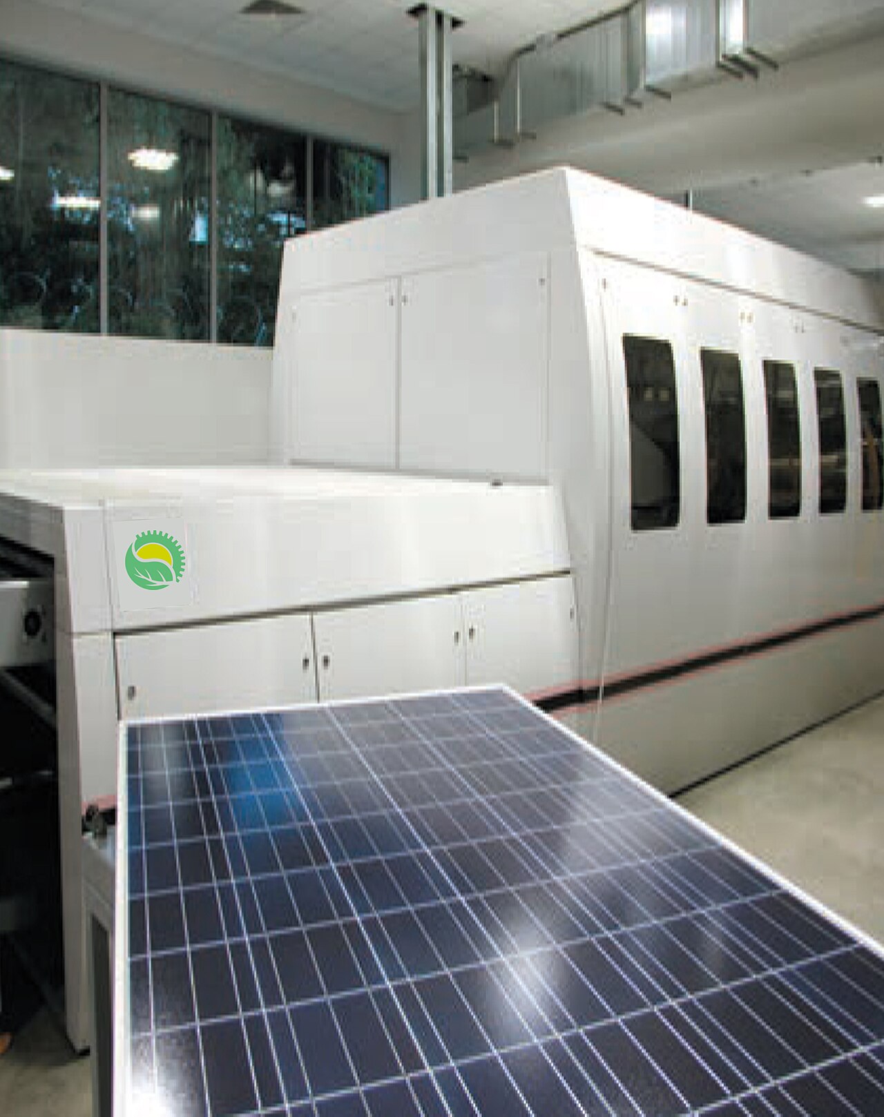 Solar module lamination equipment on a production line